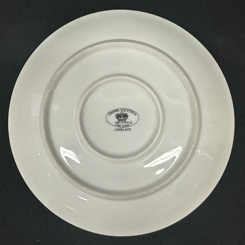 Crown Victoria 'Lovelace' Gravy Boat Attached‎ Plate Double Spouts Platinum Trim